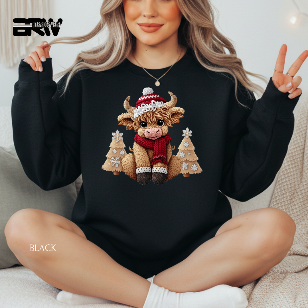 'Highland Cow Yarn' Christmas Crewneck Sweatshirt
