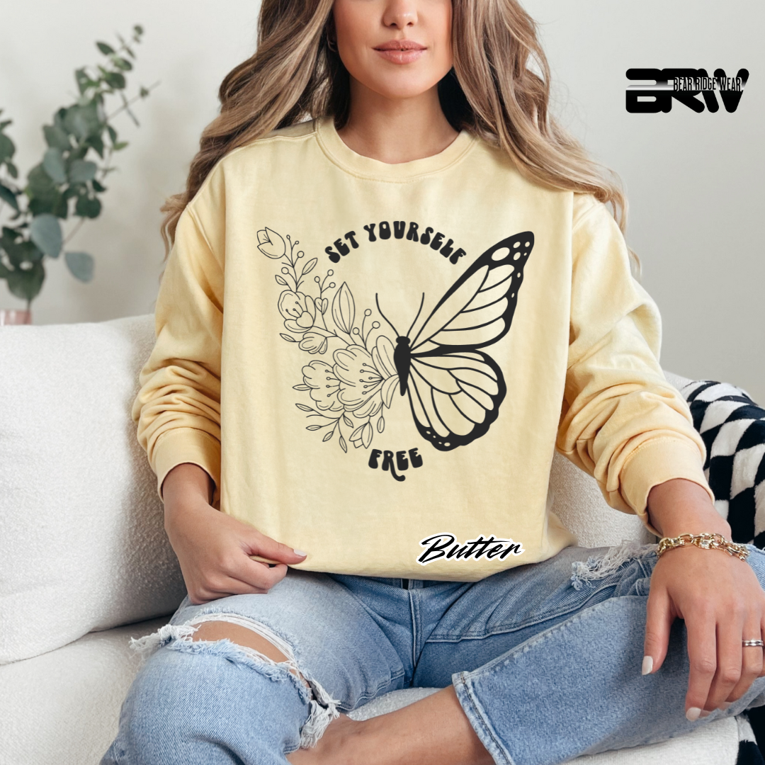 'Set Yourself Free' Long Sleeve Tee