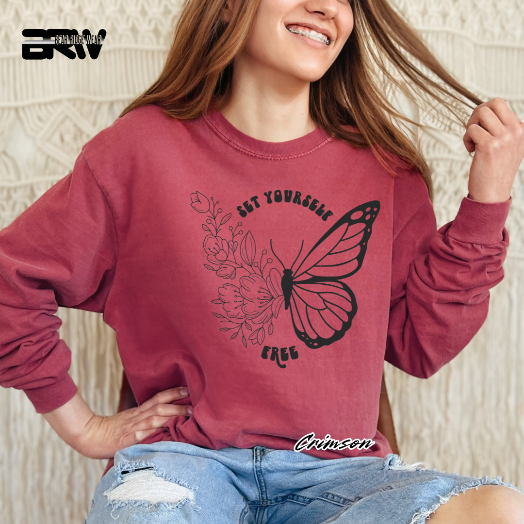 'Set Yourself Free' Long Sleeve Tee