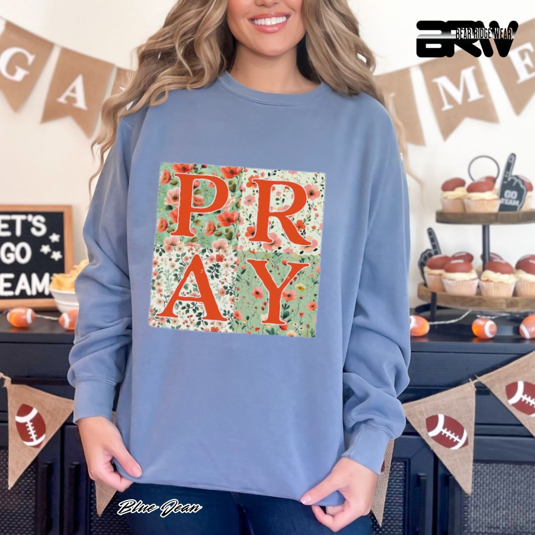 'Pray' Faith Long Sleeve Tee
