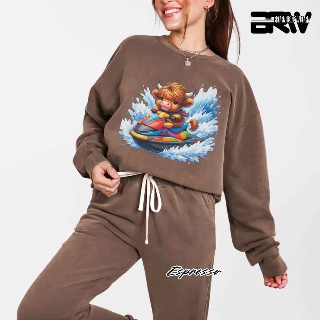 'Highland Cow-Ski Mobile' Summer Long Sleeve Tee