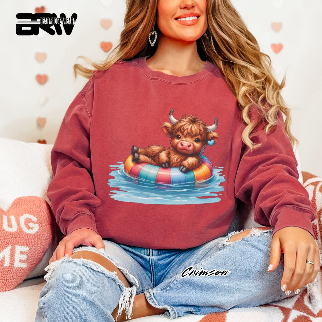 'Highland Cow-Float' Summer Long Sleeve Tee