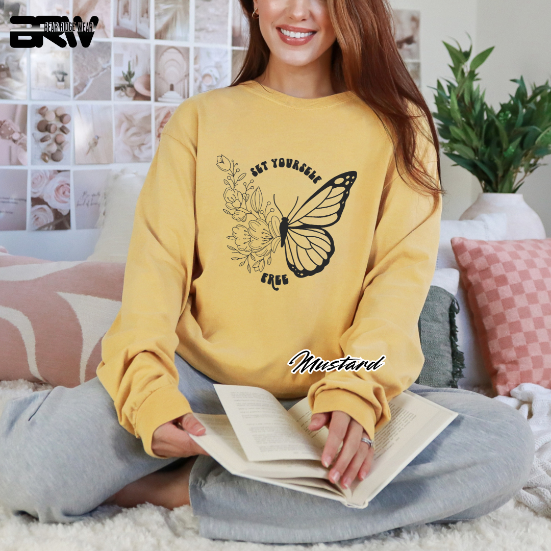 'Set Yourself Free' Long Sleeve Tee