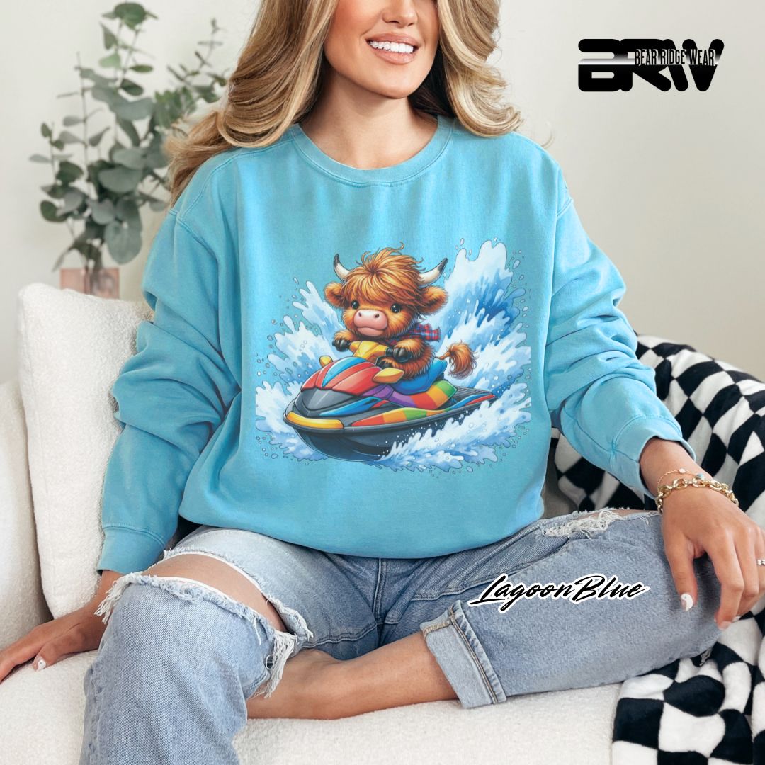 'Highland Cow-Ski Mobile' Summer Long Sleeve Tee