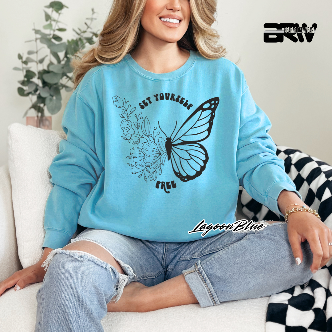 'Set Yourself Free' Long Sleeve Tee