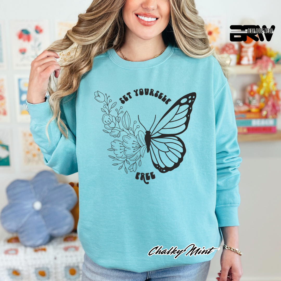 'Set Yourself Free' Long Sleeve Tee