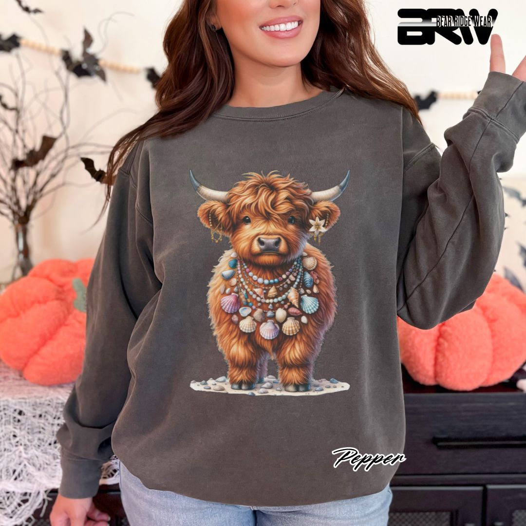 'Highland Cow-Lei-Sea Shells' Summer Long Sleeve Tee