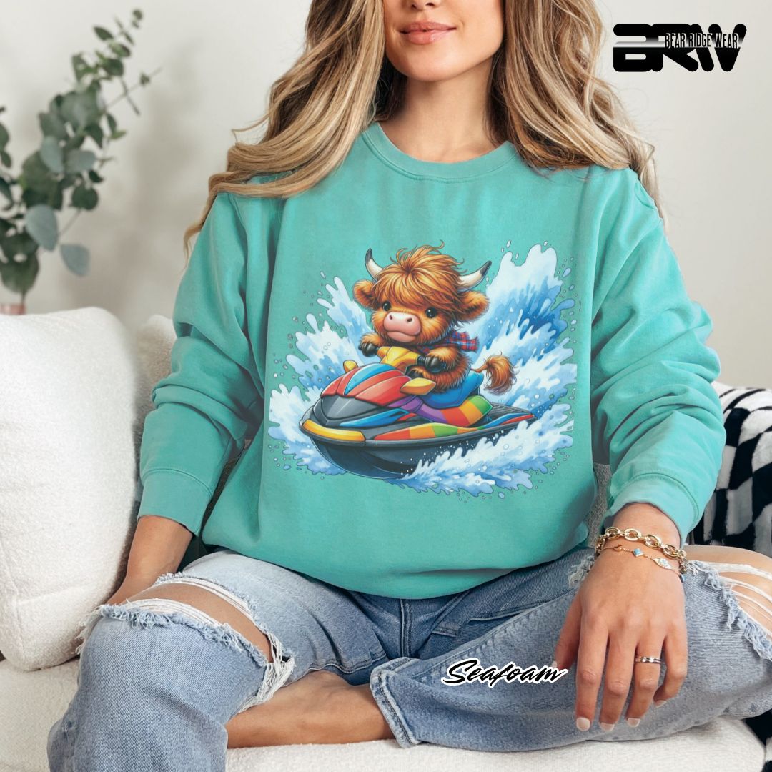 'Highland Cow-Ski Mobile' Summer Long Sleeve Tee