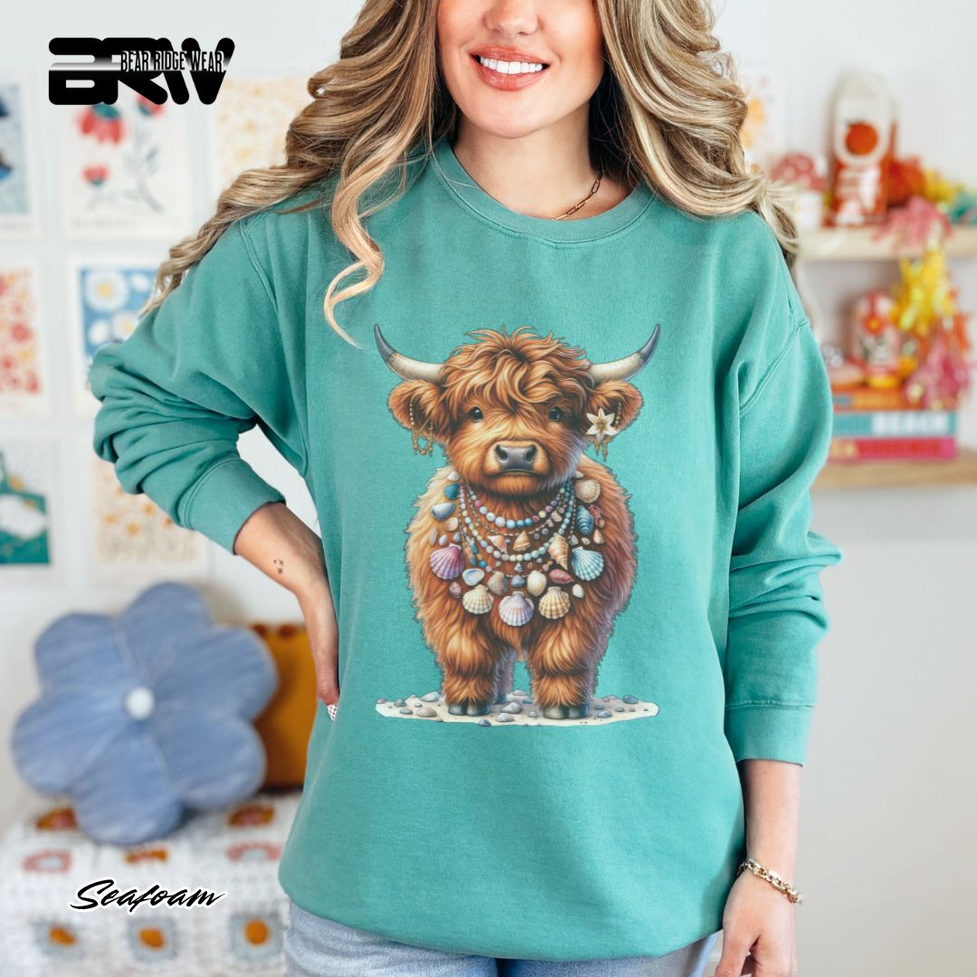 'Highland Cow-Lei-Sea Shells' Summer Long Sleeve Tee