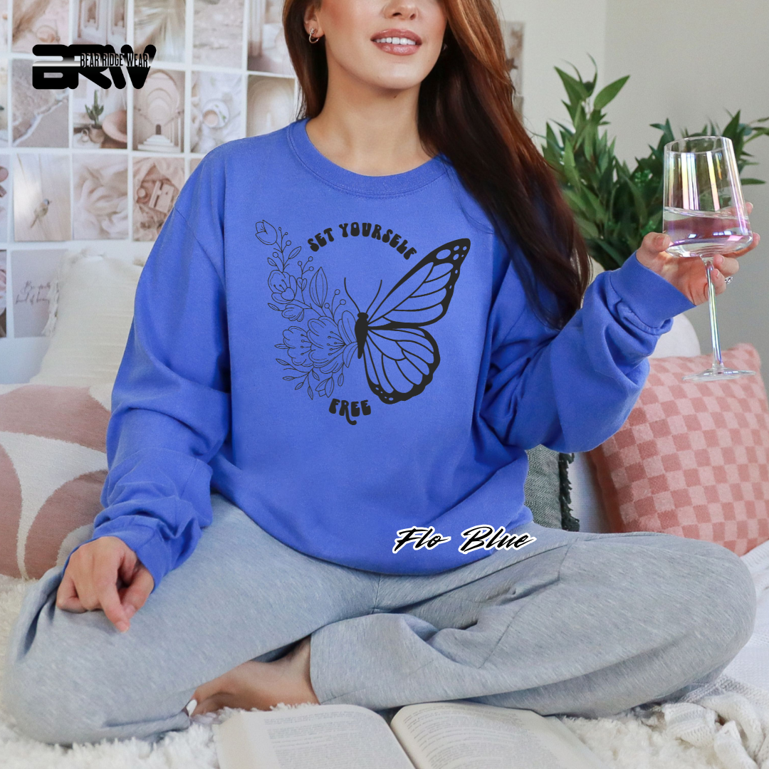 'Set Yourself Free' Long Sleeve Tee